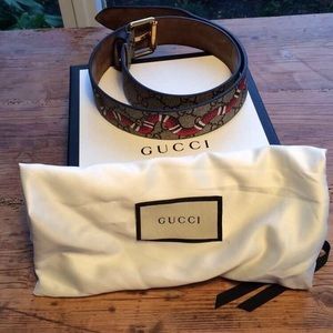Gucci belt